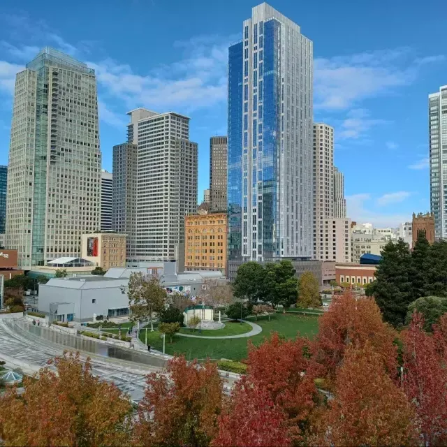 Vista a los jardines de Yerba Buena